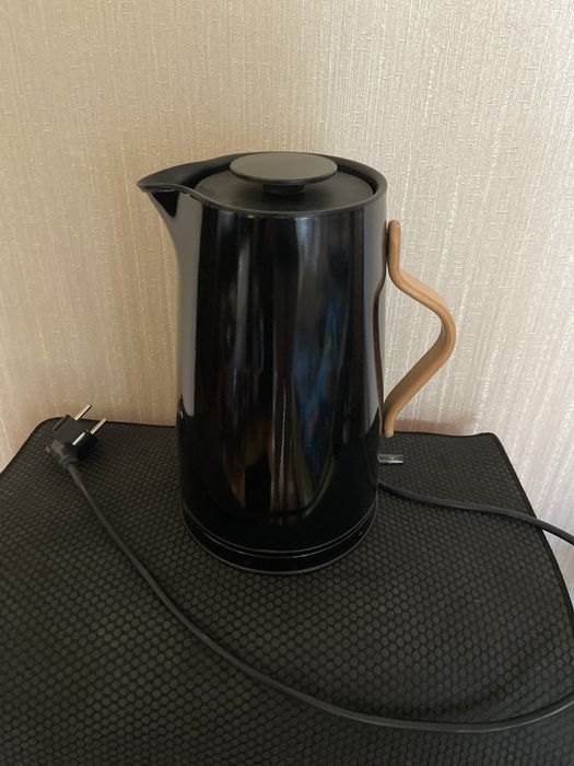 Чайник Stelton Emma, Данія