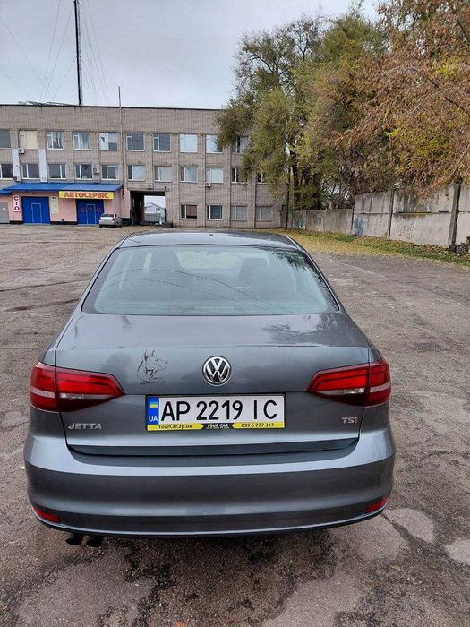 Продаж авто Volkswagen Jetta 2017 — у чудовому стані