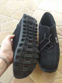 Buty czarne skórzane Tapi