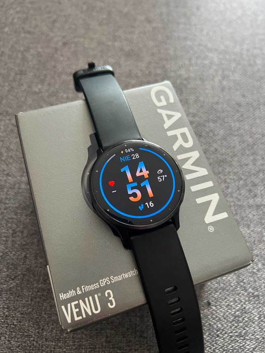 Garmin Venu 3 Smartwatch