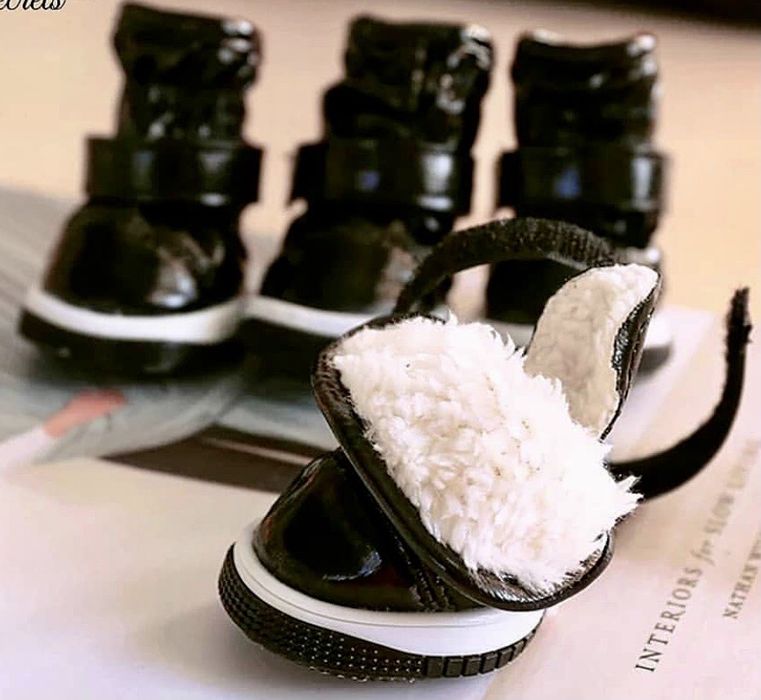 Чобітки, дутіки на зиму на хутрі 1 розмір.