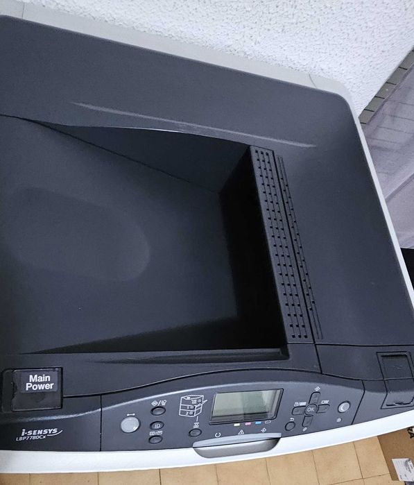 Impressora Canon LBP7780Cx