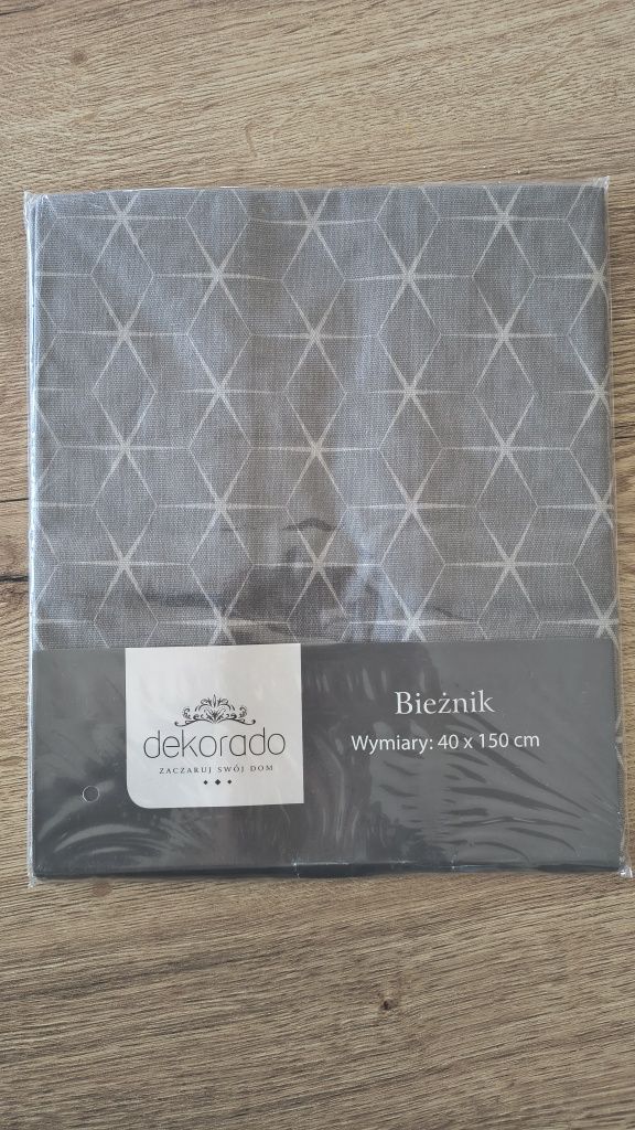 Nowy bieżnik 150x40