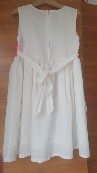 Sukienka dla dziewczynki 122 cm