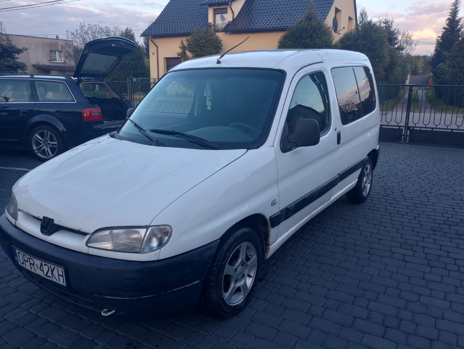 Peugeot Partner 1.9 diesel hak