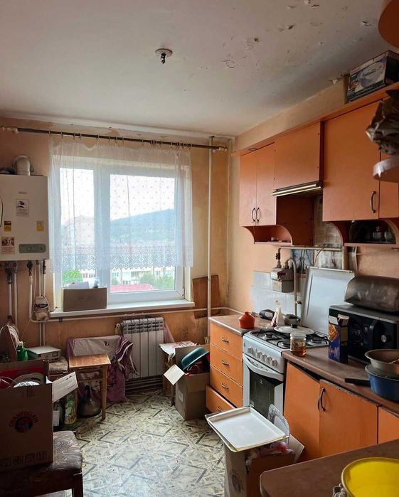 Продається 3-кімнатна квартира в Росвигово