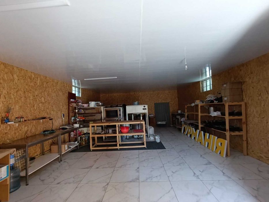 (7) Продаж комерційного приміщення, с. Бохоники (5434)