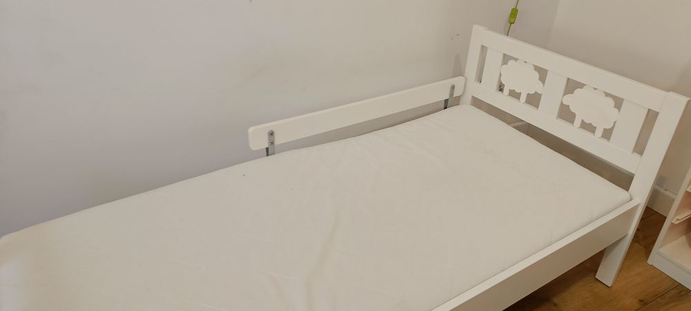 Łóżko dla dzieci KRITTER/Ikea 70x160 z barierką +materac i lampka grat