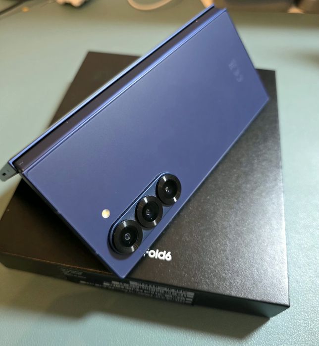 [Como novo! 6 Meses!] Samsung Galaxy Fold 6 512GB Azul Navy