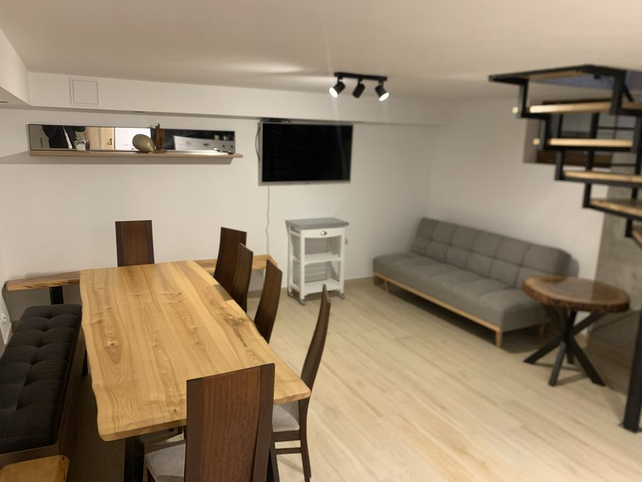 Domek całoroczny nad jeziorem z balią.