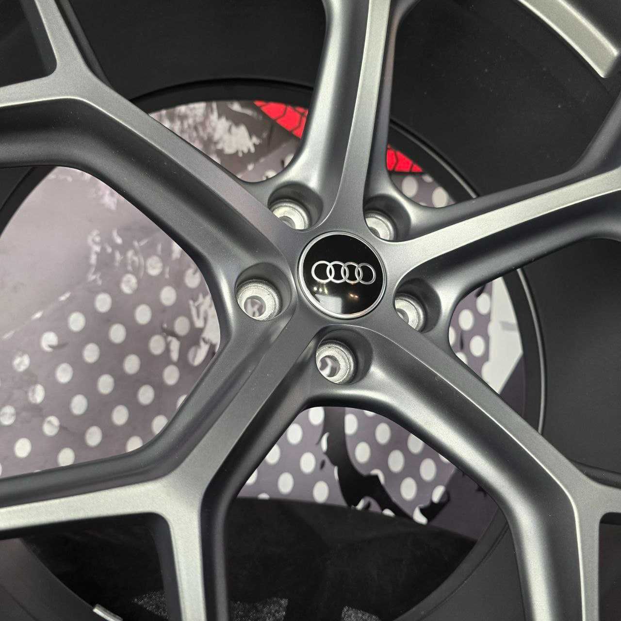 22" оригінальні ковані диски AUDI RS6 RS7 Q8/SQ8/RSQ8 Q7/SQ7 RS дизайн