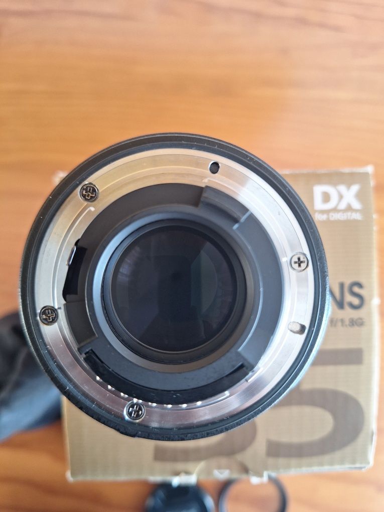 Nikon AF-S DX 35mm 1.8