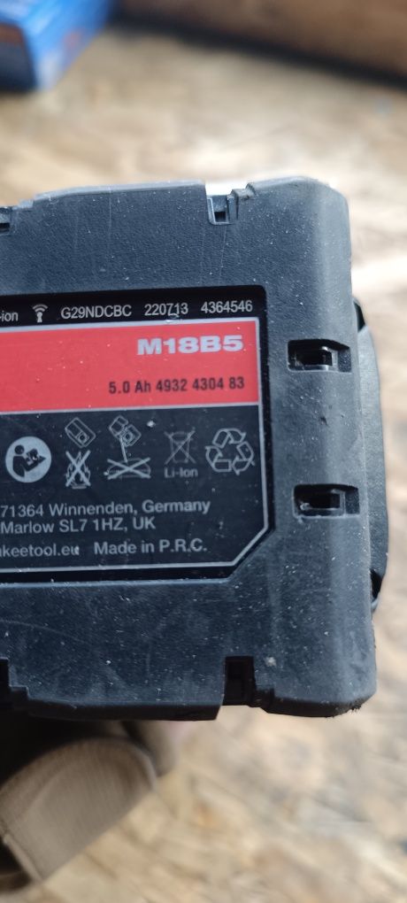 Zakretarka Milwaukee m18 fid2 Aku 5ah