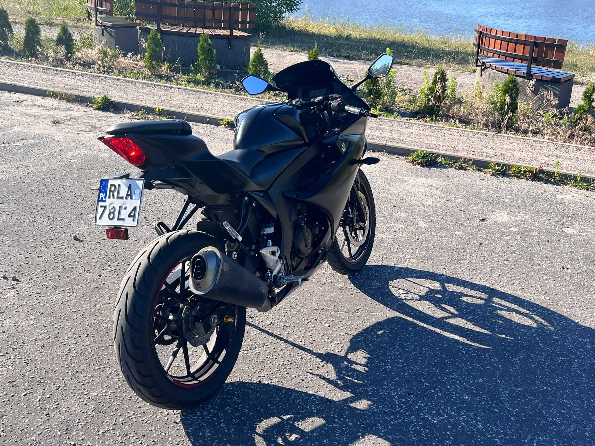 Suzuki GSXR 125 ABS Keyless, kat B, A1, 2018 Czarny