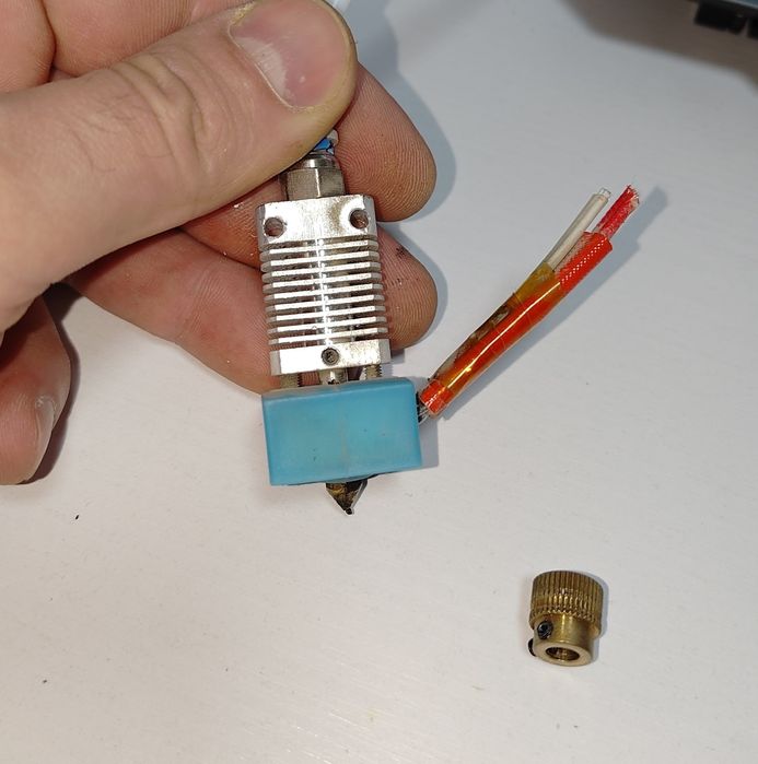 Остатки 3д принтера ender 3