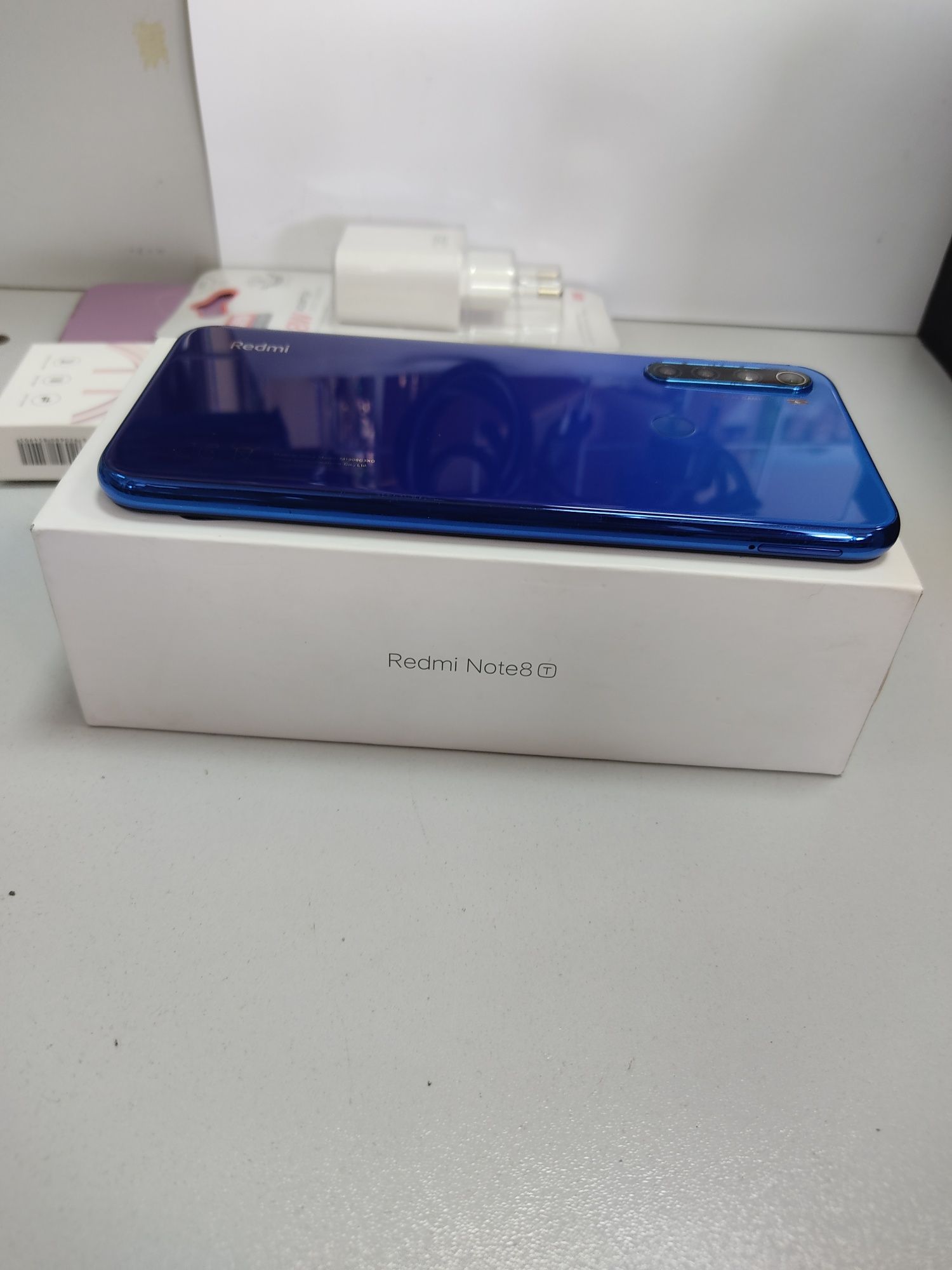 Redmi note 8T 4+2/128 gb NFC