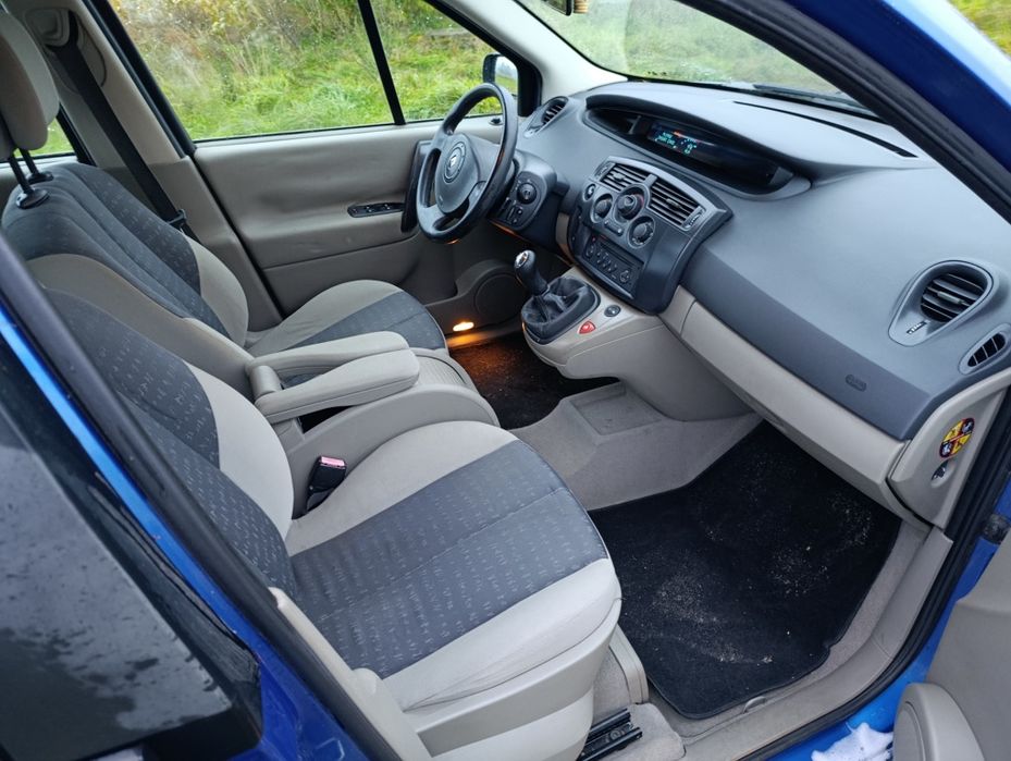Renault scenic grand 1.6benzyna 7 osób klima hak