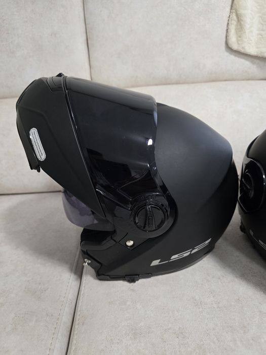 Capacete LS2 Strobe M e L