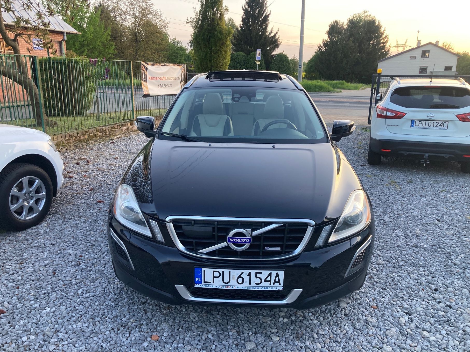 Volvo XC 60 2.4 d5 4x4 R-derign serwis zarejestrowany