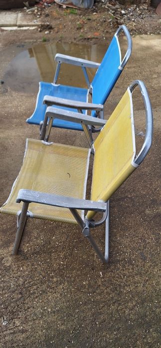 3 cadeiras tipo campismo