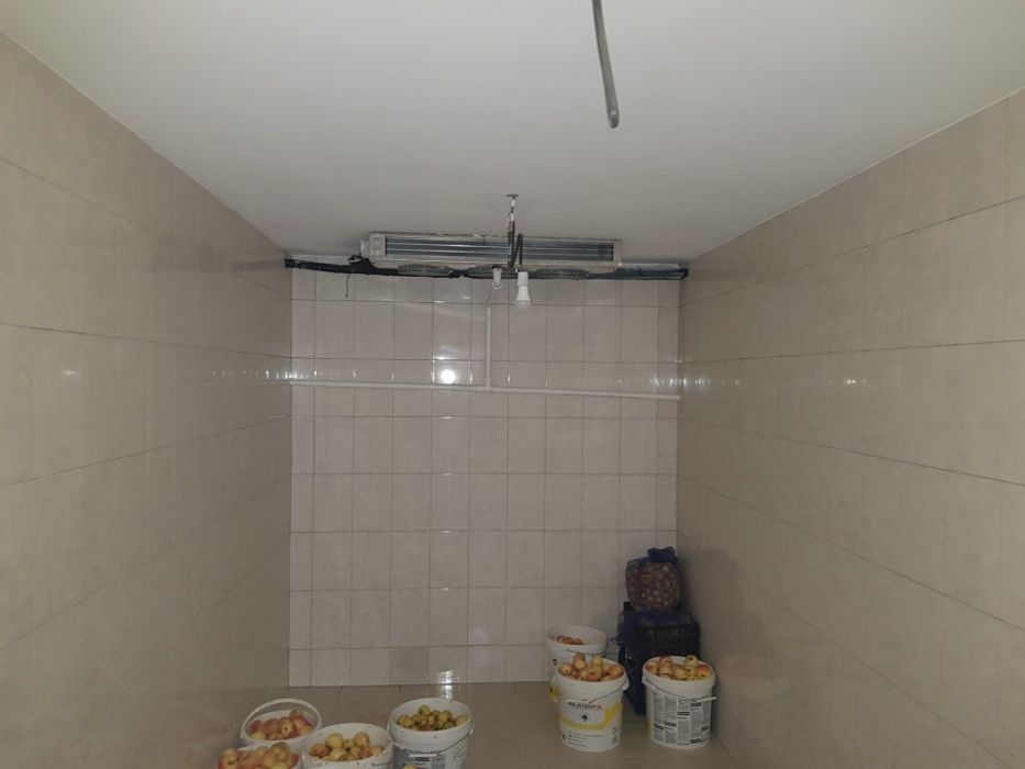 Камера холодильна для яблук, груш, абрикосів та інших фруктів Львів