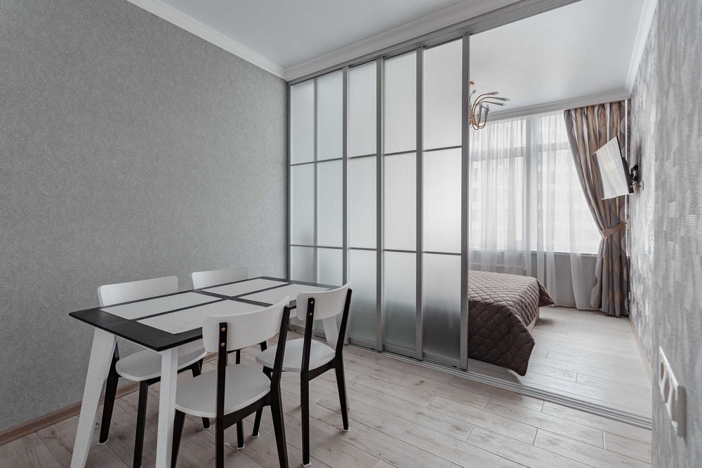 Сдам 2х комн квартиру 32 Жемчужина, без выселения на лето