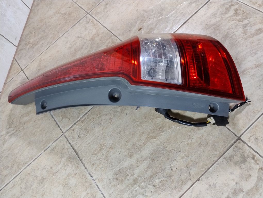 Hyundai i30 Lift CF kombi lampa prawy tył Europa kompletna wysyłka