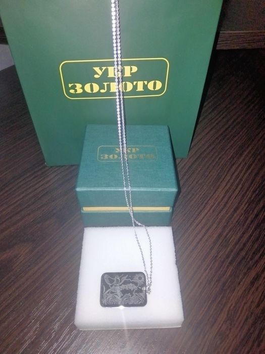 Продам срібний ланцюжок з кулоном