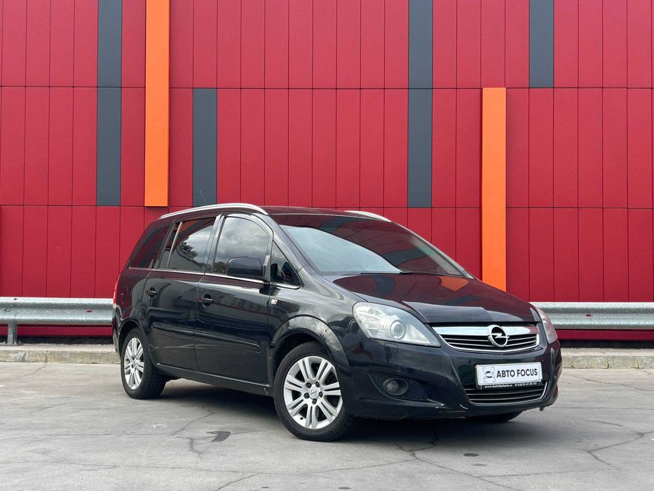 В продажі Opel Zafira 2012 року Можливий обмін/розстрочка