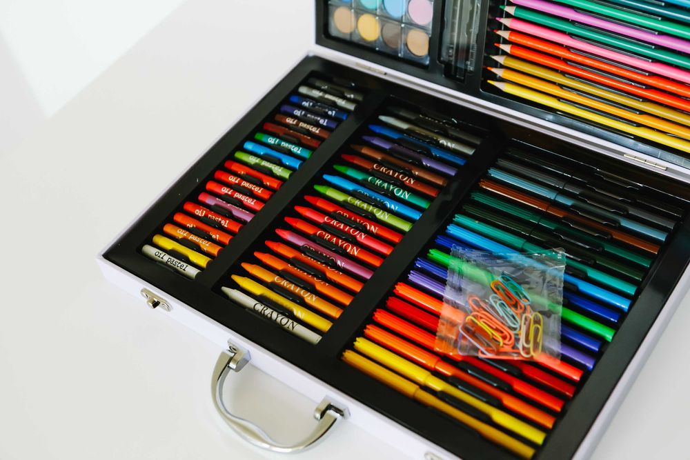 Набір для малювання та творчості Єдиноріг 128 предметів