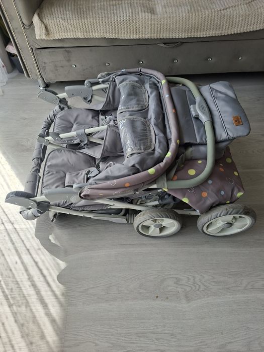 Wózek spacerowy spacerówka blizniaczy bliźniakow podwójny rok po roku