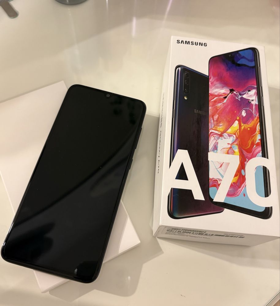 Smartfon Samsung Galaxy A70