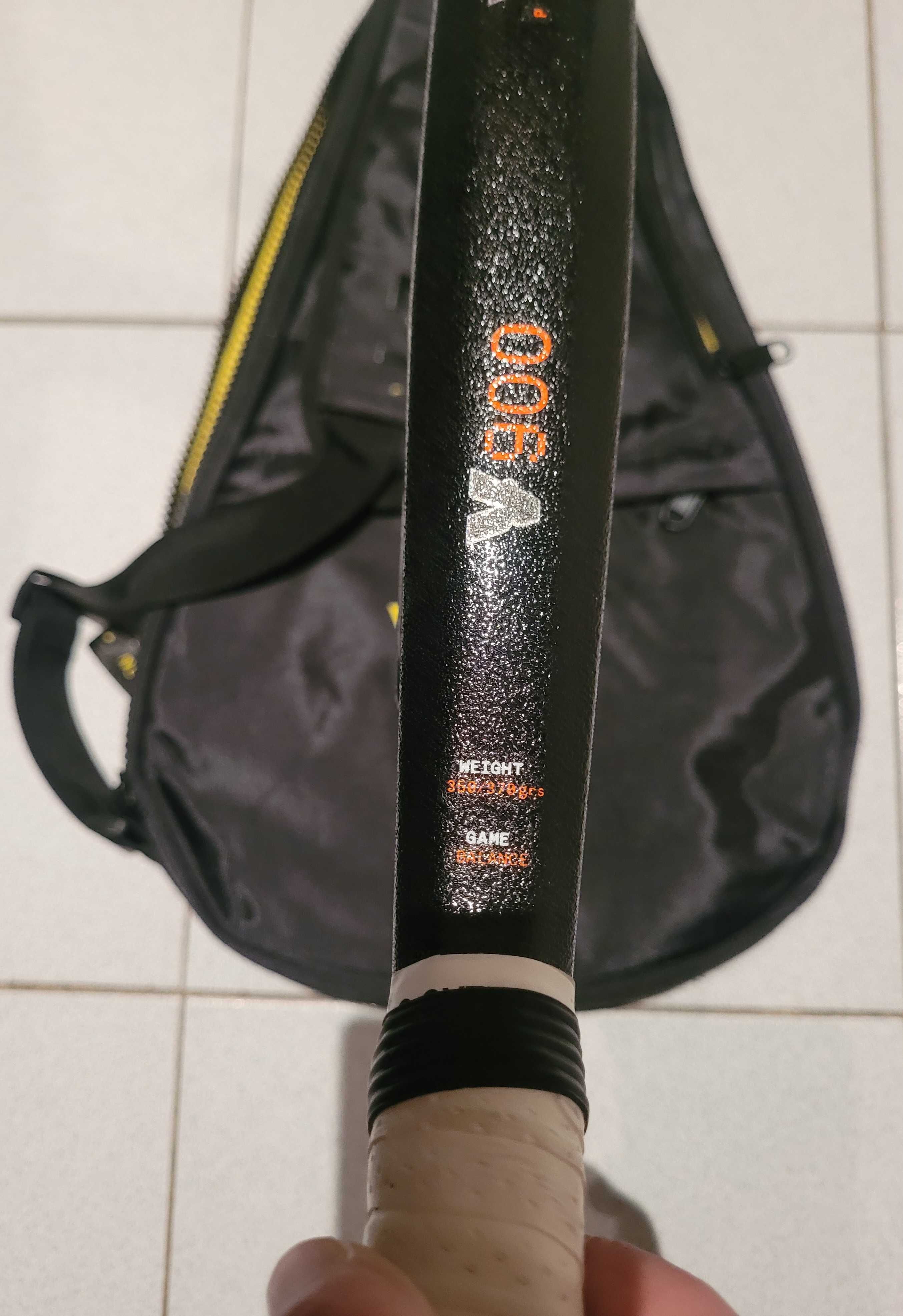 Raquete Padel Volt 900