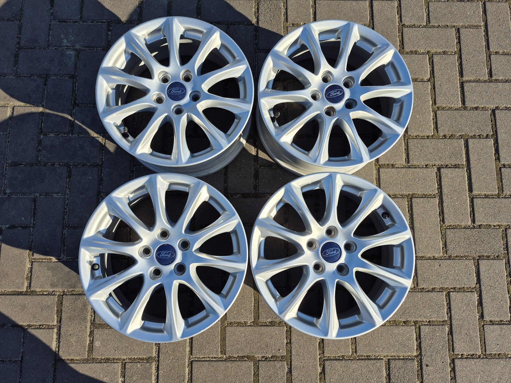 Felgi Alu z Czujniki Oryg FORD Focus C-Max Mondeo 5x108 16 Cali 6.5J