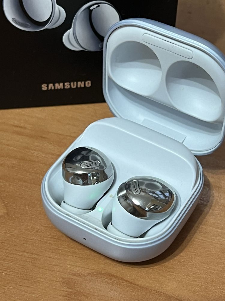 Навушники Samsung Galaxy Buds Pro