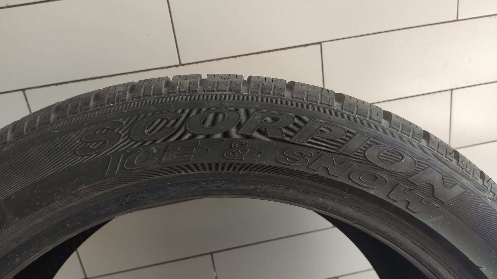 Продам шину зимову 1 шт зима .PIRELLI Scorpion Ice & Snow 255#45#R 20