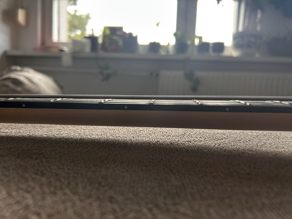 Gitara basiwa, Odbiór osobisty