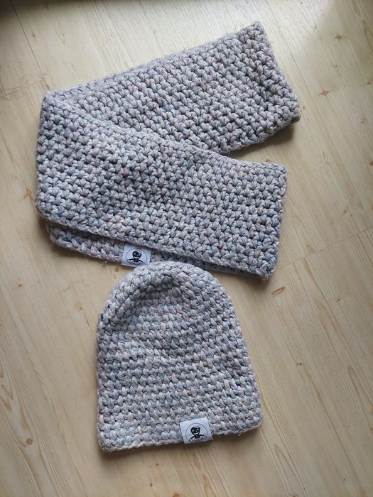 Komplet czapka komin handmade Gałgan