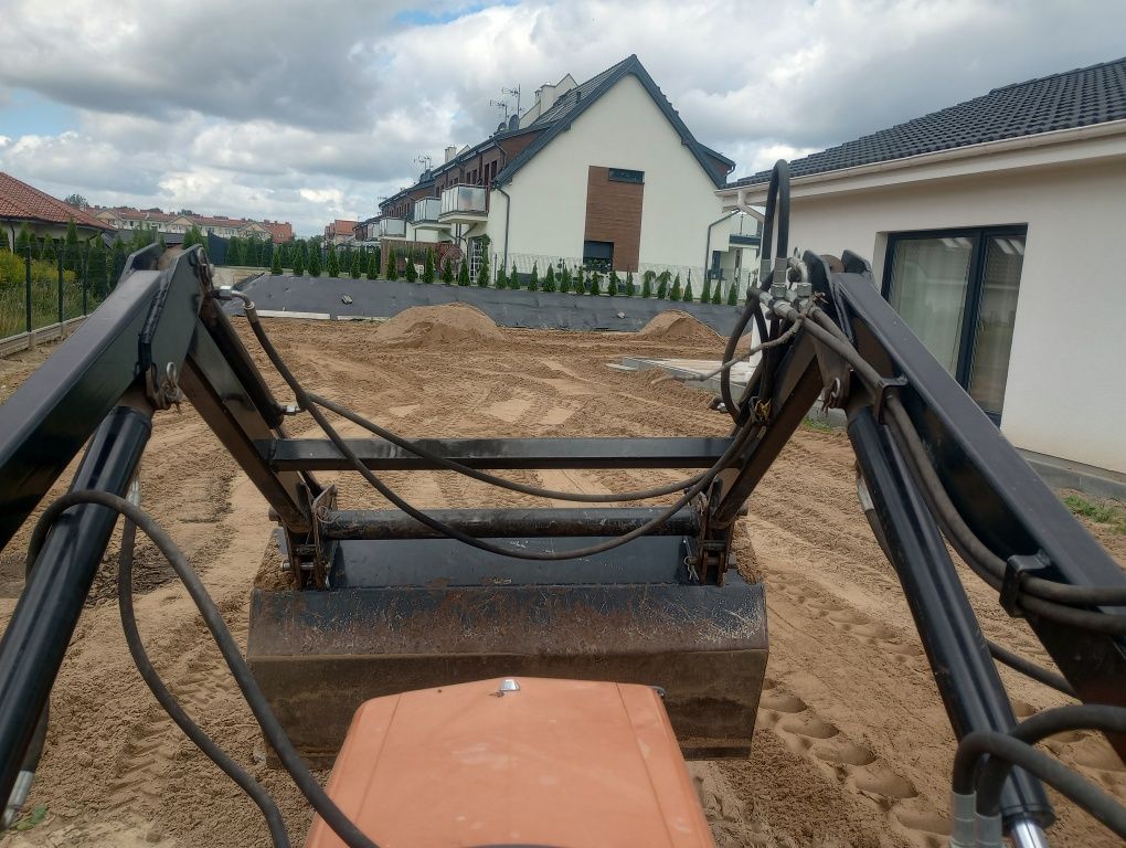 Kubota mini traktor (uszkodzona hydraulika)