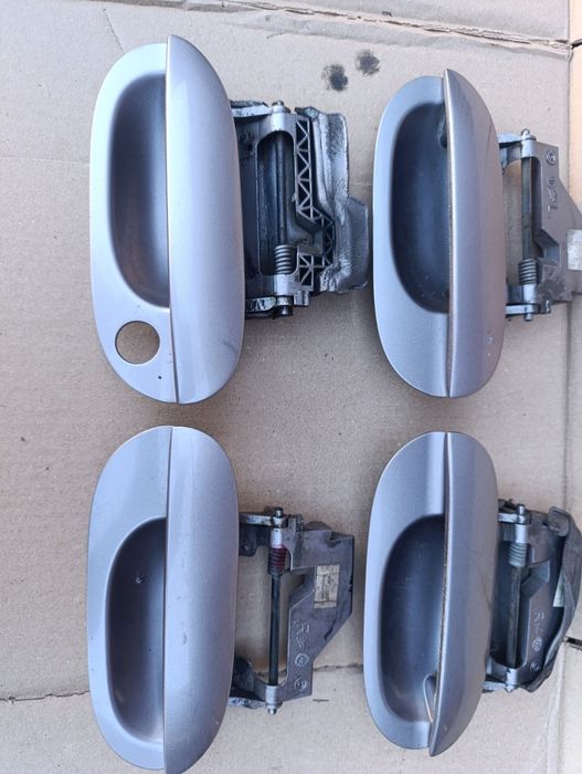 Ручка дверей дверні BMW e39 БМВ е39