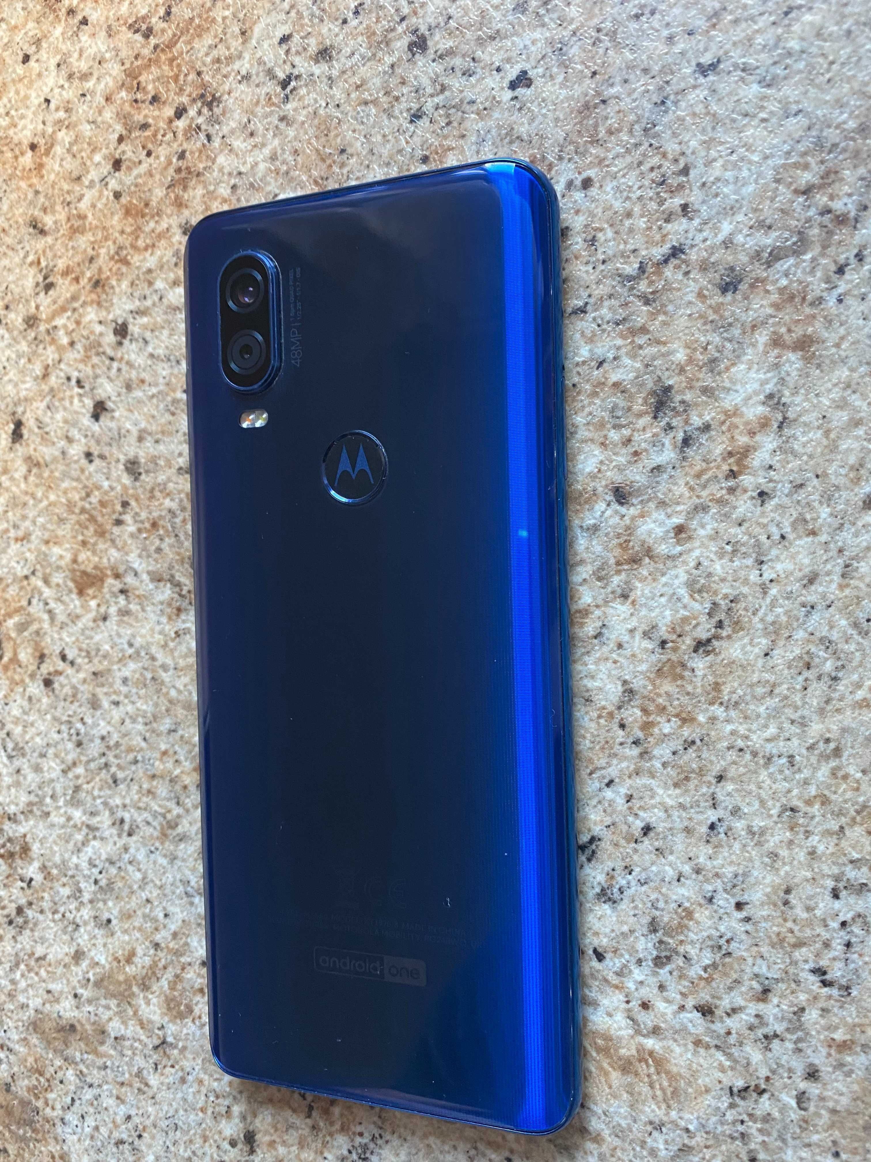 smartfon Motorola One Vision