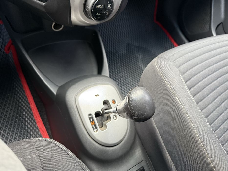 Toyota Yaris Avtomat