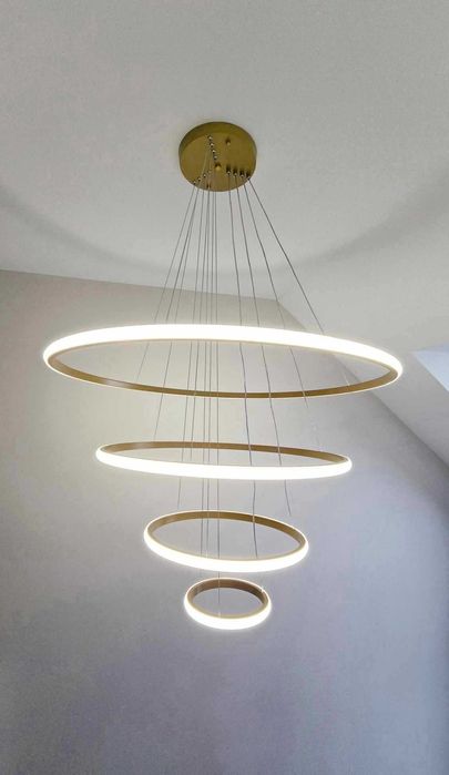 Lampa wisząca led 4 ring złota stan idealny