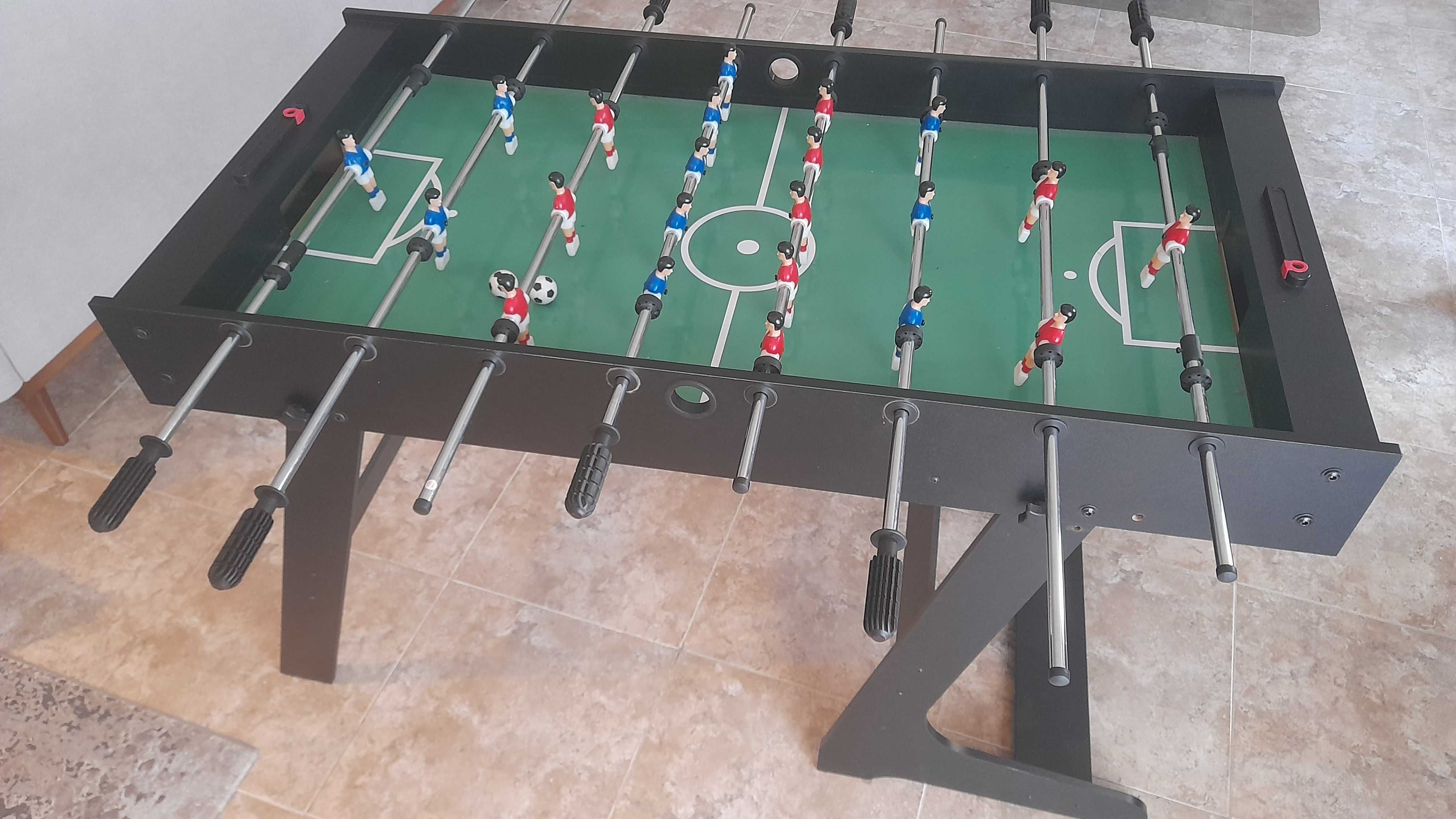 Mesa de matraquilhos dobrável