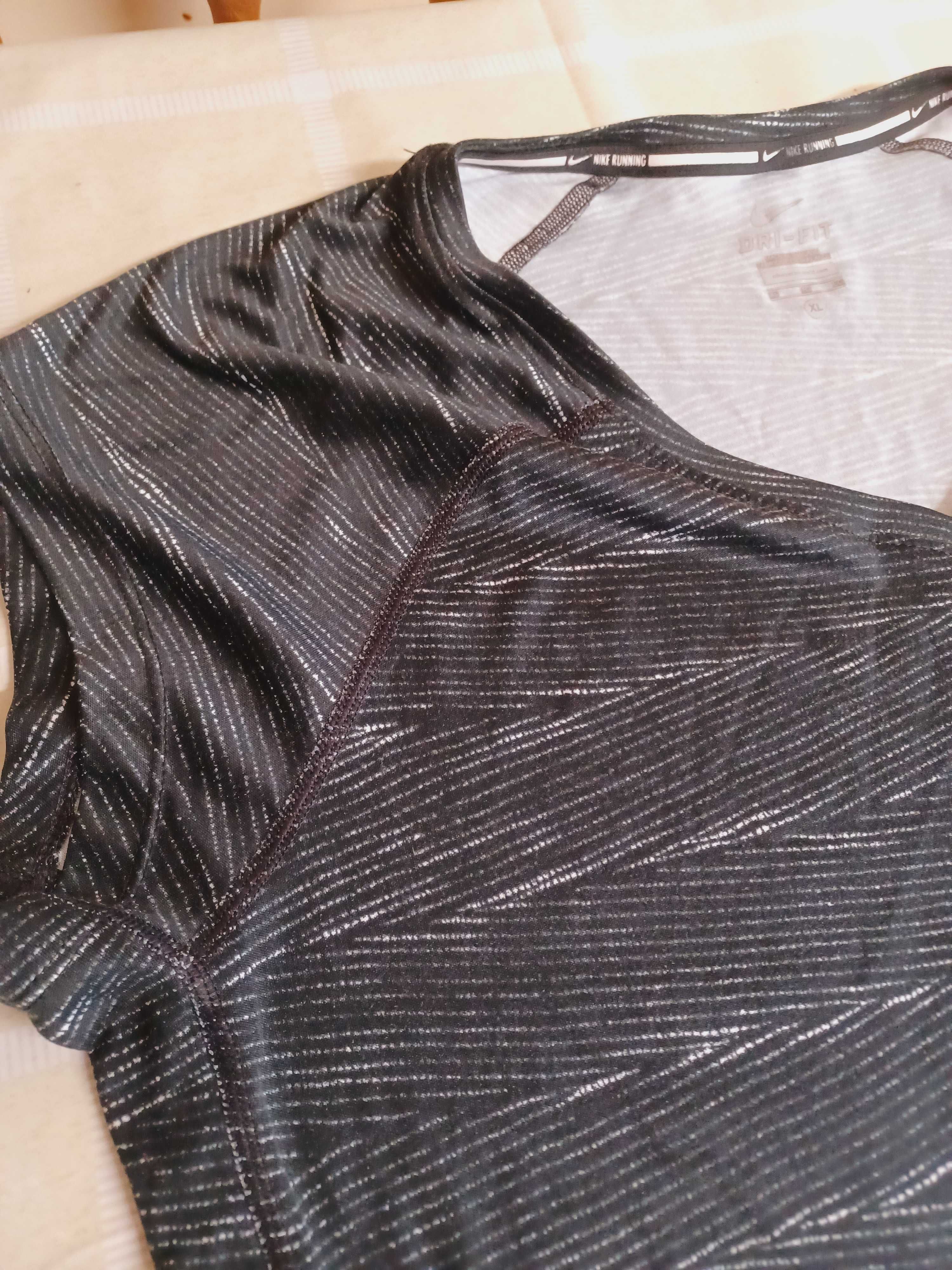 Nike koszulka biegowa. Termo. Damska w rozmiarze XL.