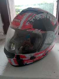 Kask na motor sprzedam