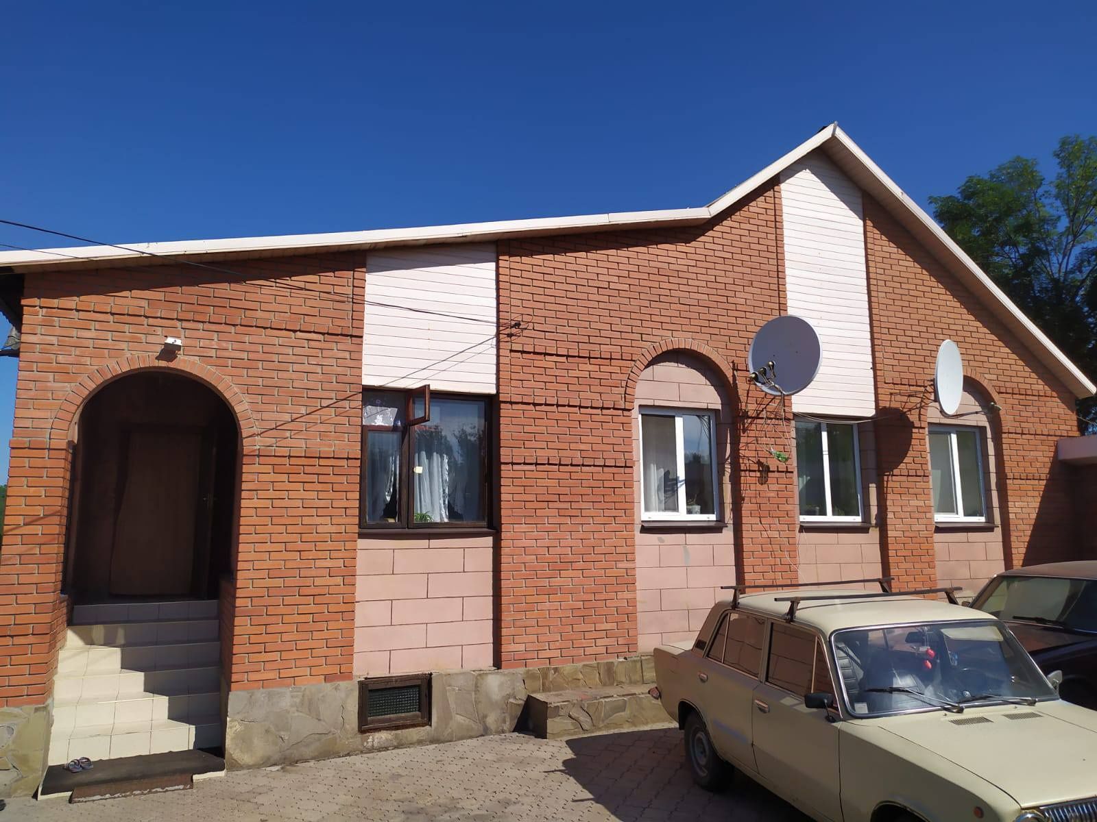 Продам добротный дом в Артёмовке