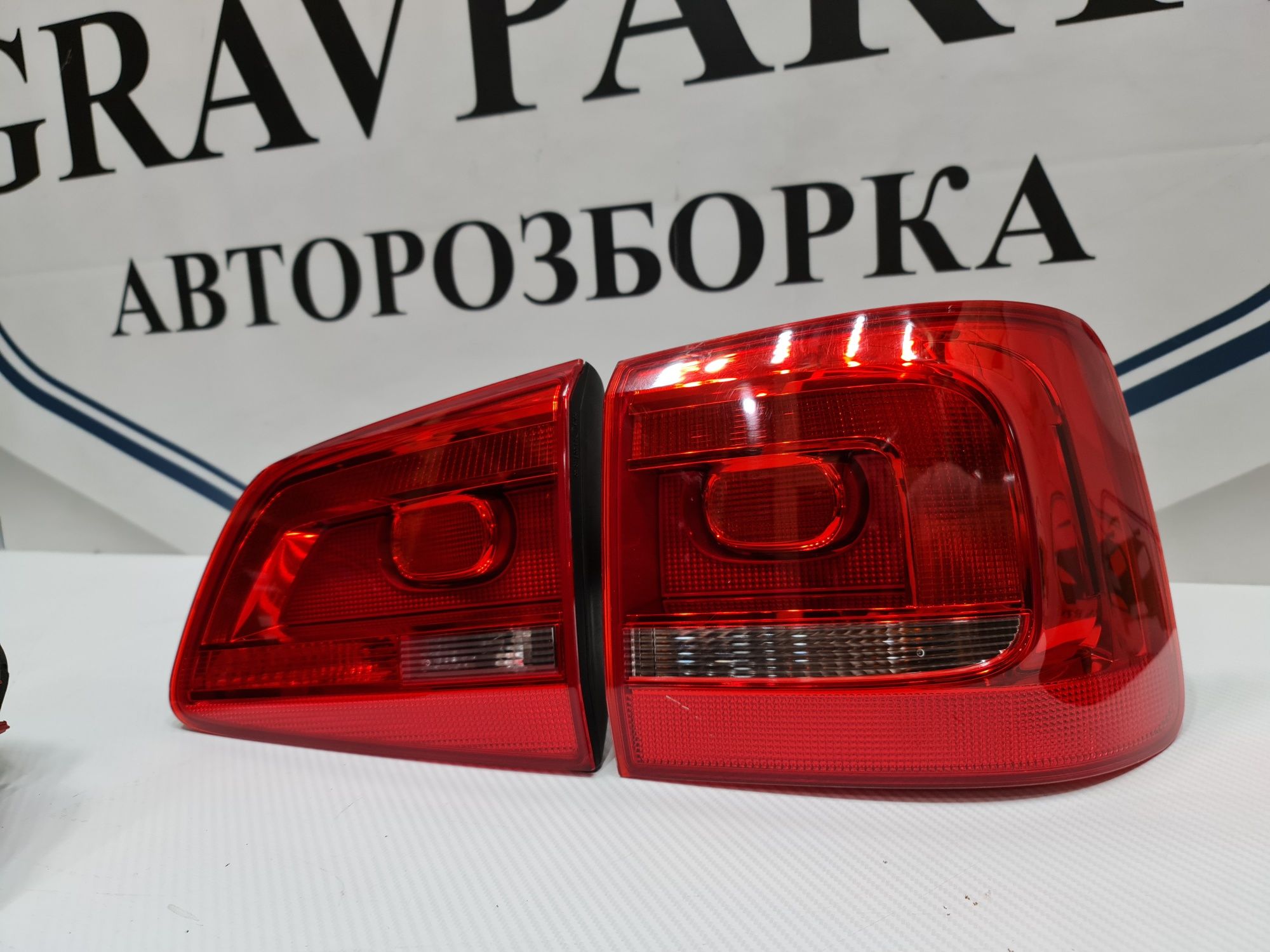 Фонарь,Фонари,Стоп,Ліхтар,Габарит VW Touran 2010-2015 1T0
