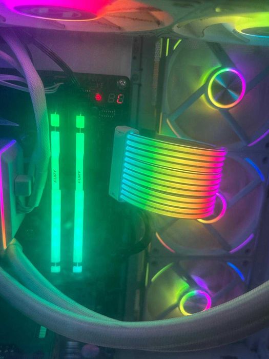 PC Gamer / Workstation – i9 12900K + 64GB RAM + SSDs NVMe