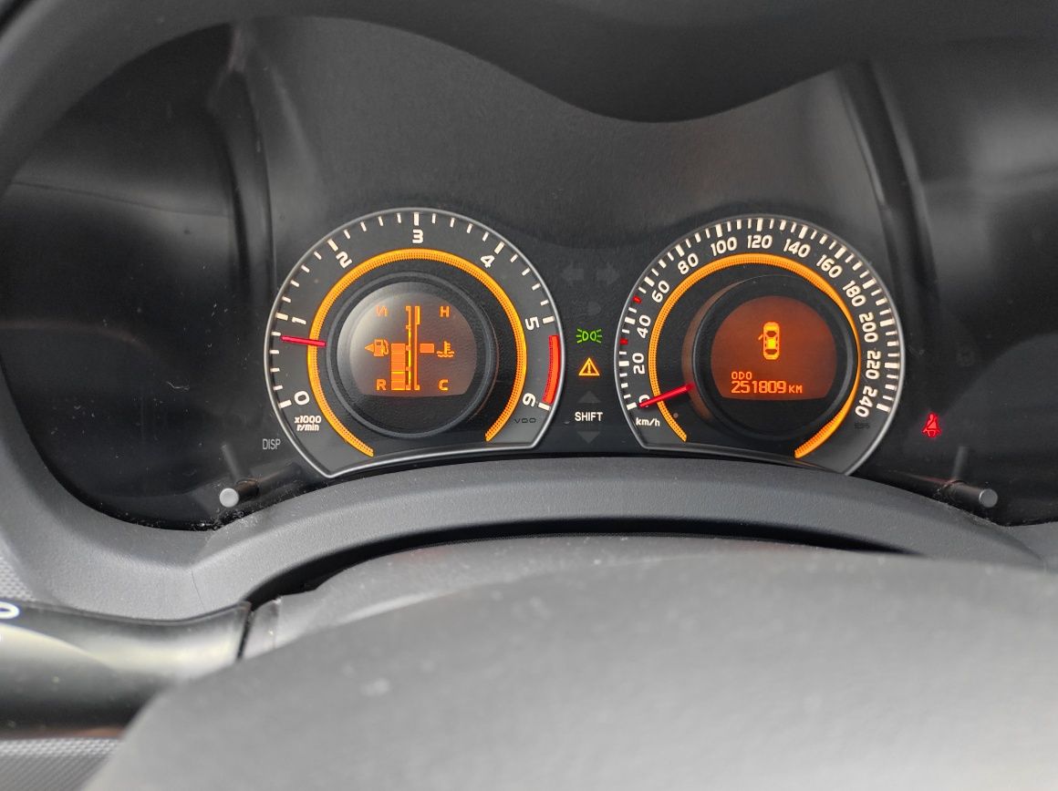 Toyota Auris 1.4 D4D, 2010r.,260 tys.